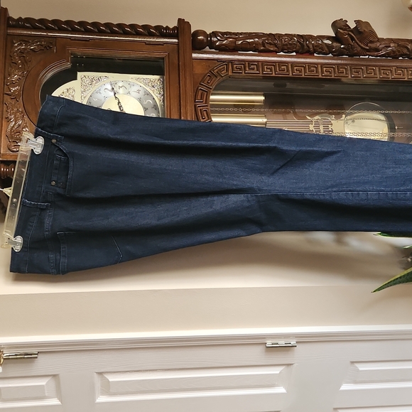 Torrid Trousers, 0317, women's, slim boot jeans, dark wash, casual, Sz 20R - Picture 2 of 15